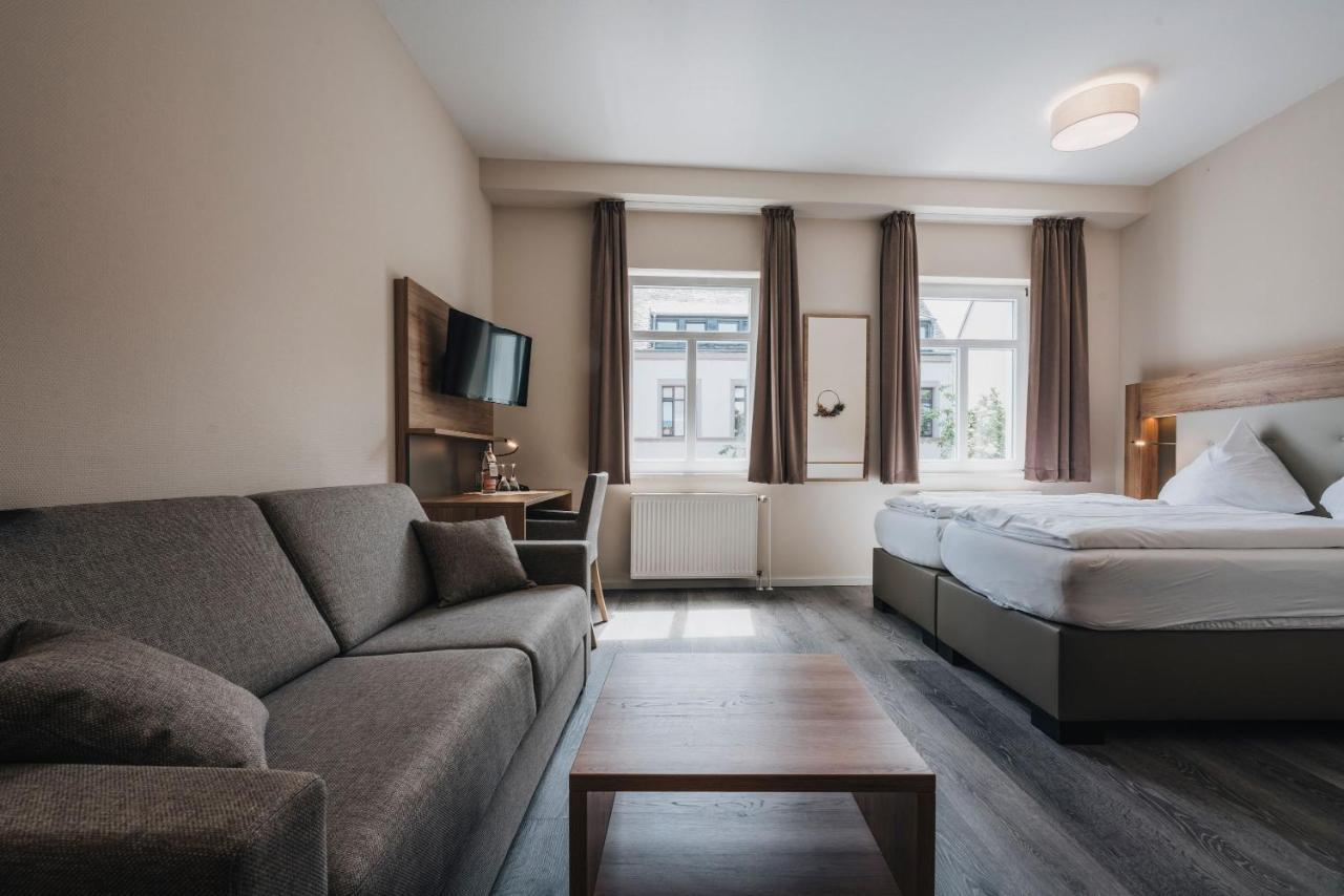 Hotel Restaurant Roemer Merzig Ngoại thất bức ảnh